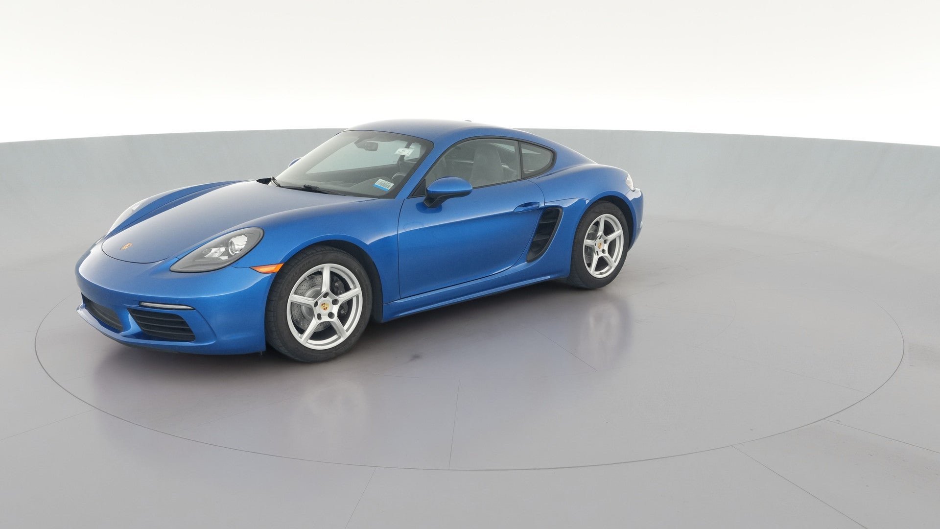 2018 Porsche 718 Cayman vehicle photo