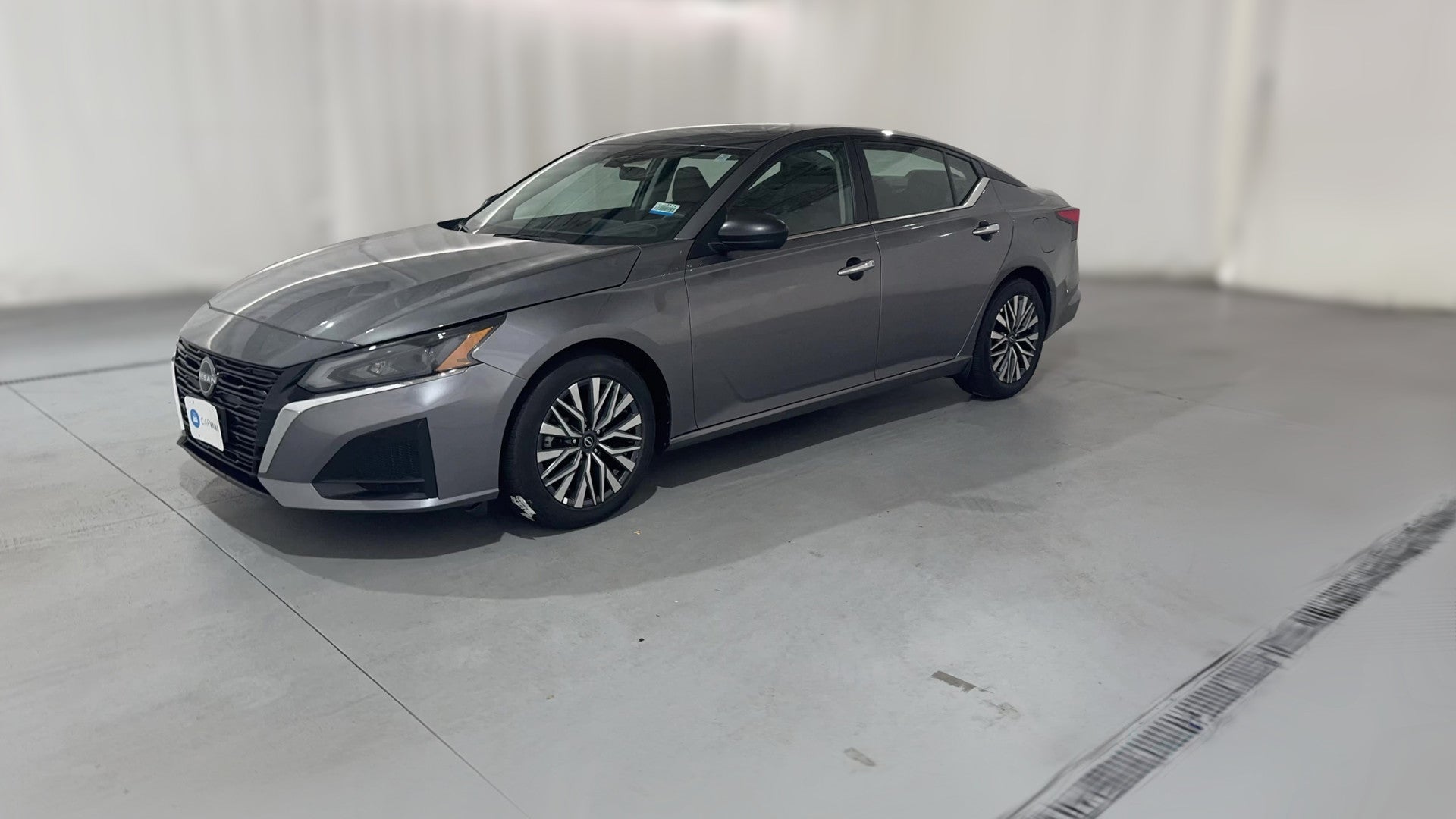 2025 Nissan Altima vehicle photo