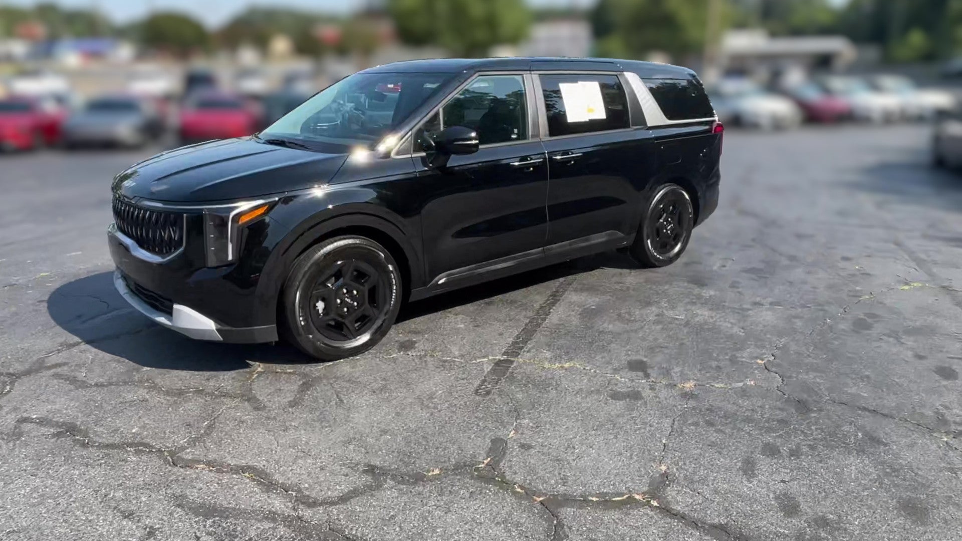 2026 Kia Carnival vehicle photo