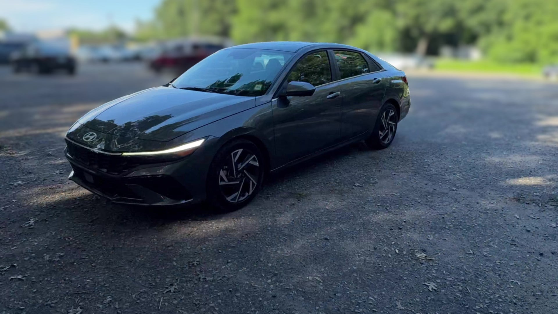 2025 Hyundai Elantra vehicle photo