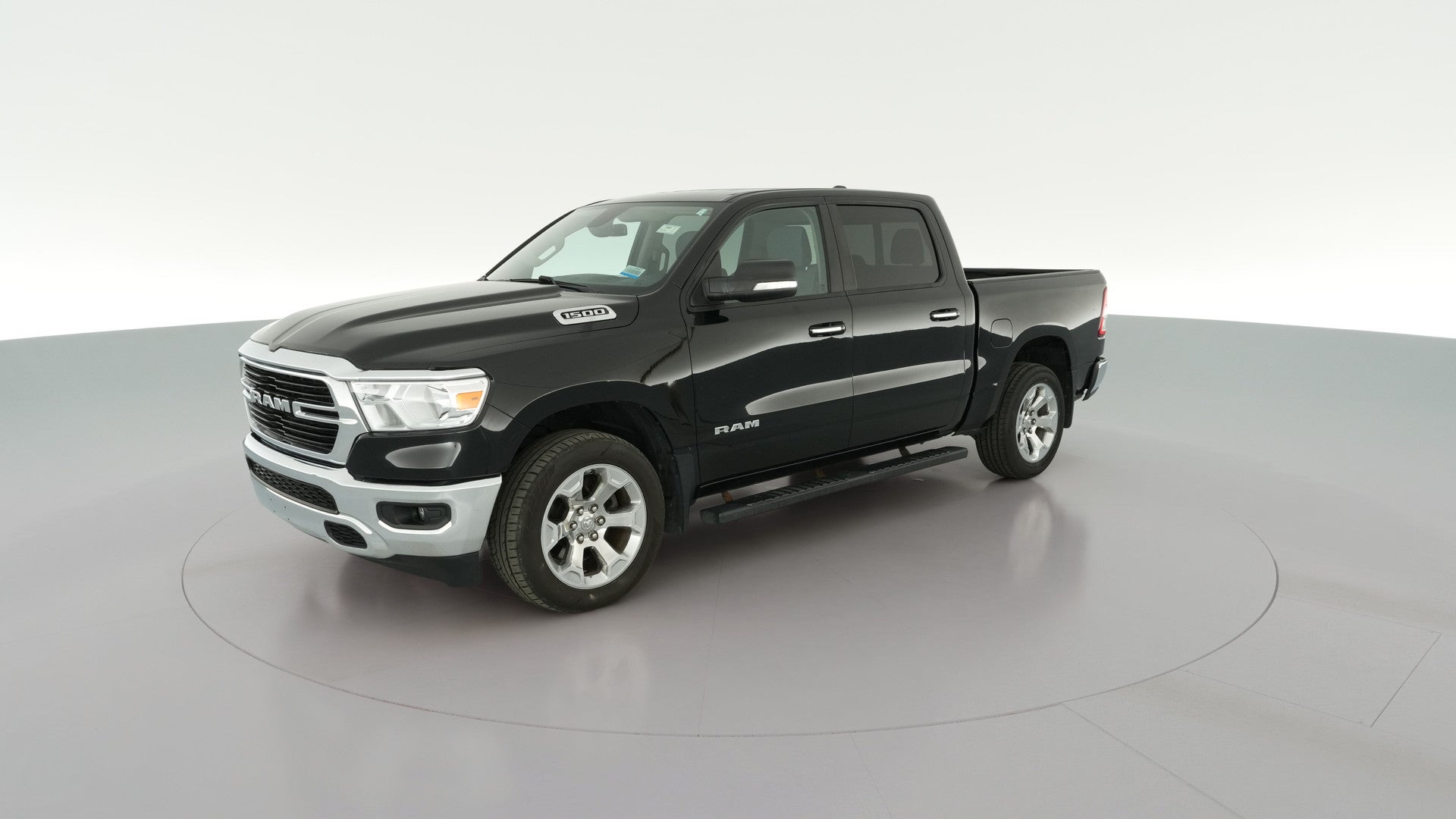 2019 Ram 1500 Crew Cab vehicle photo