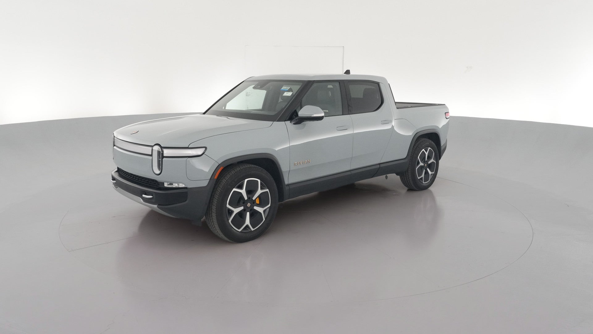 2022 Rivian R1T vehicle photo