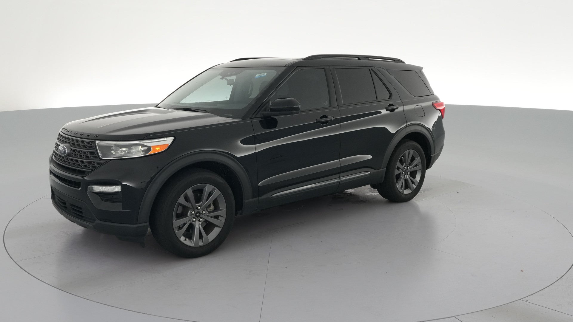 2023 Ford Explorer vehicle photo