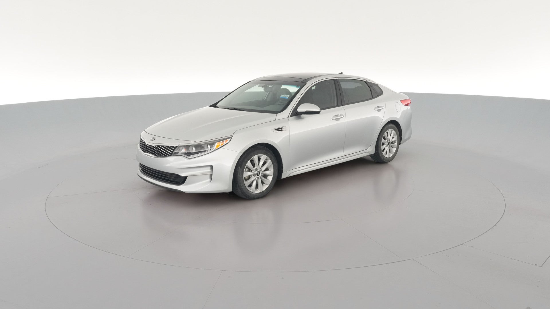 2016 Kia Optima vehicle photo