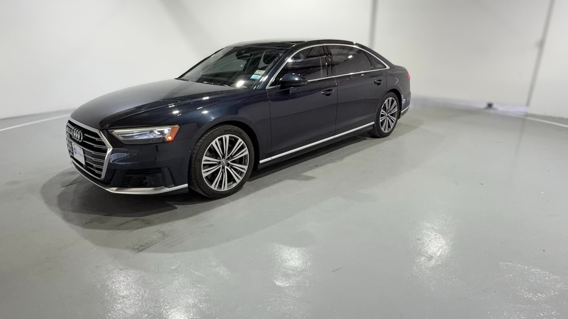 2020 Audi A8 vehicle photo
