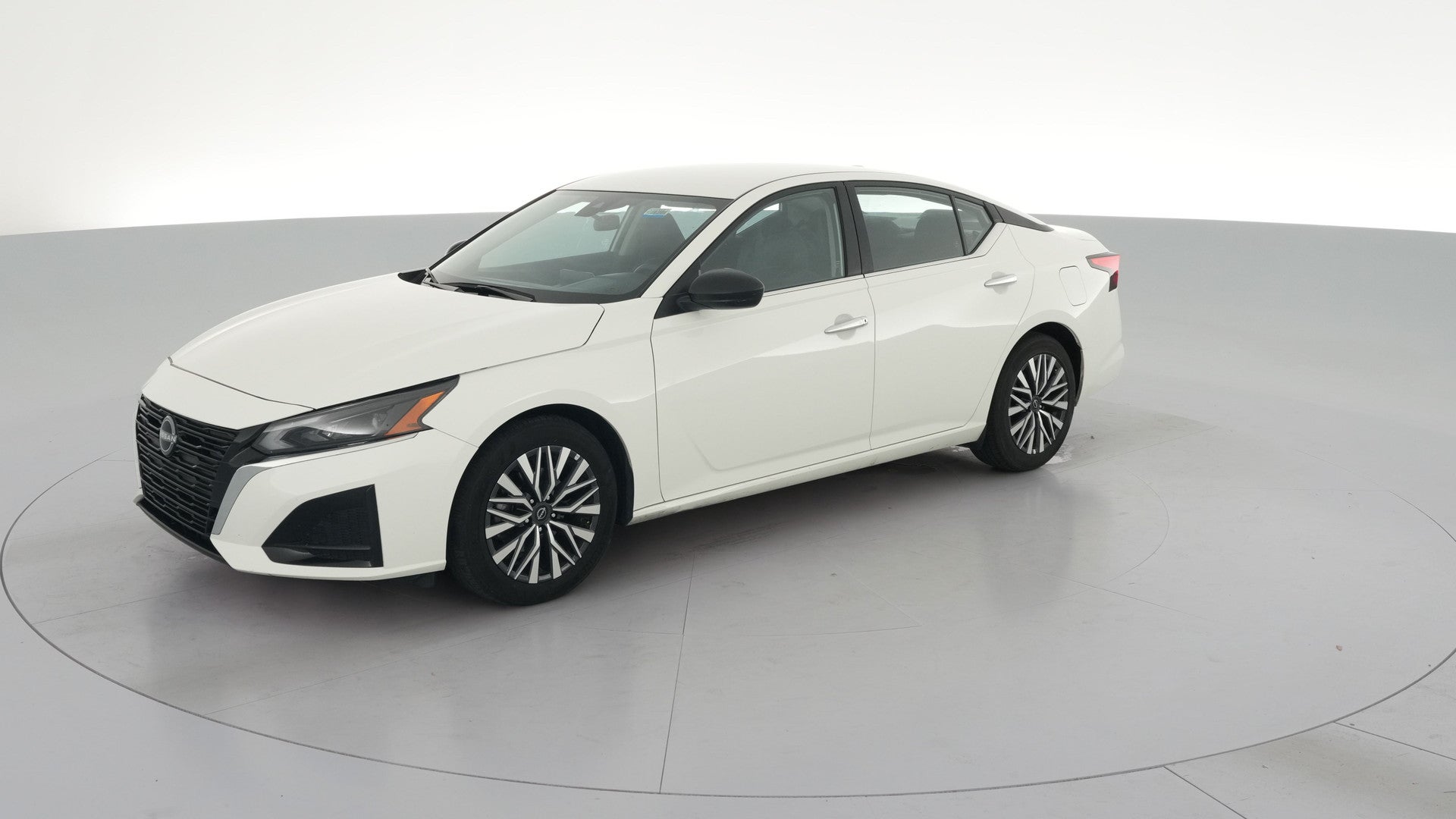 2025 Nissan Altima vehicle photo