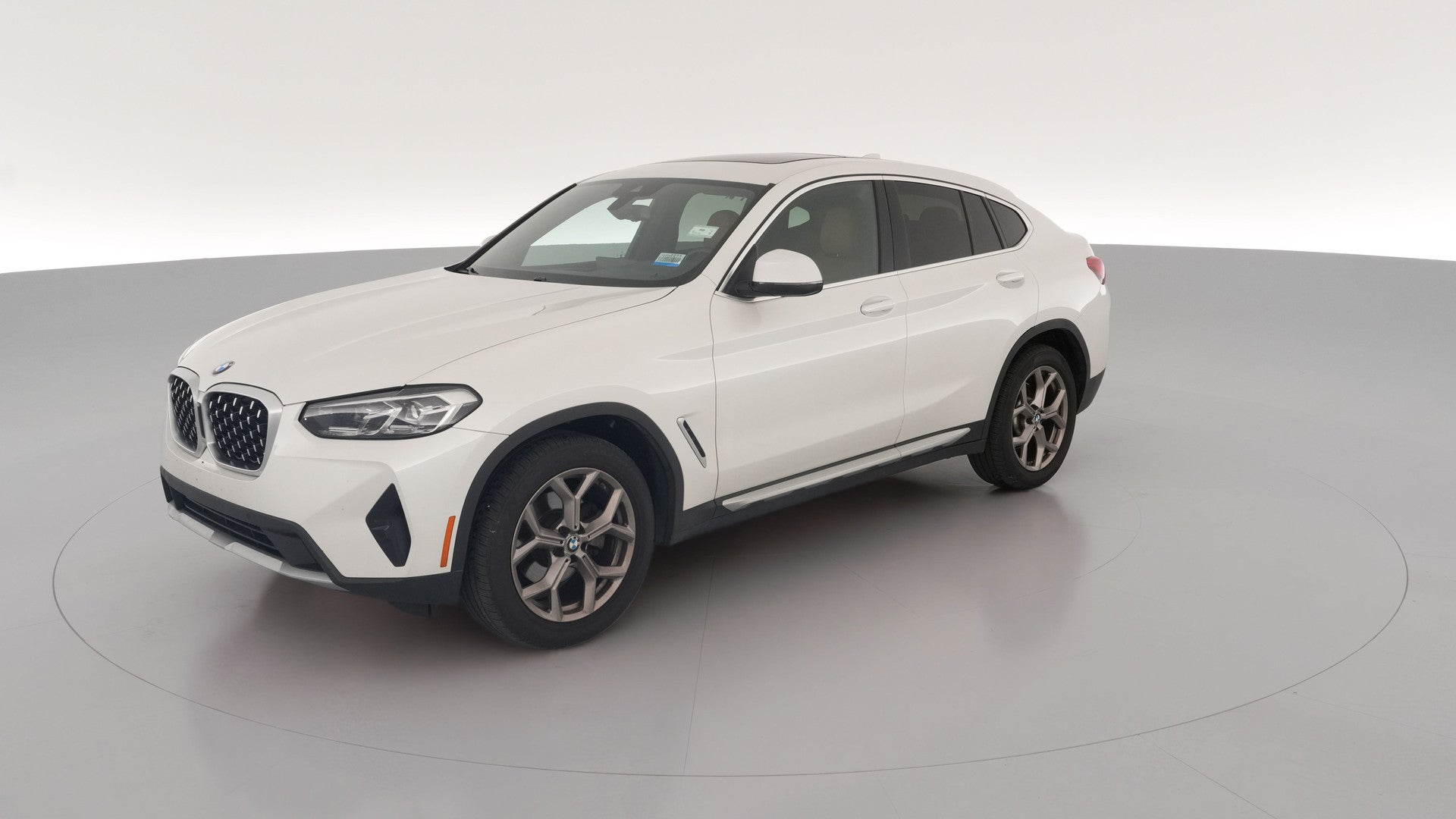 2022 BMW X4 vehicle photo