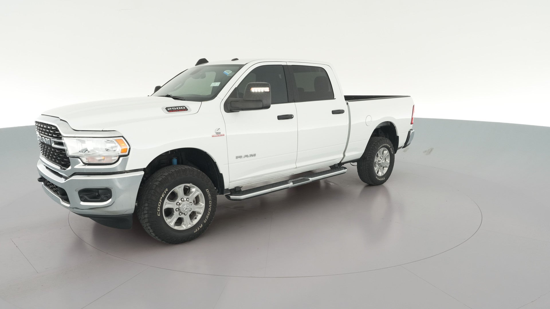 2024 Ram 2500 Crew Cab vehicle photo
