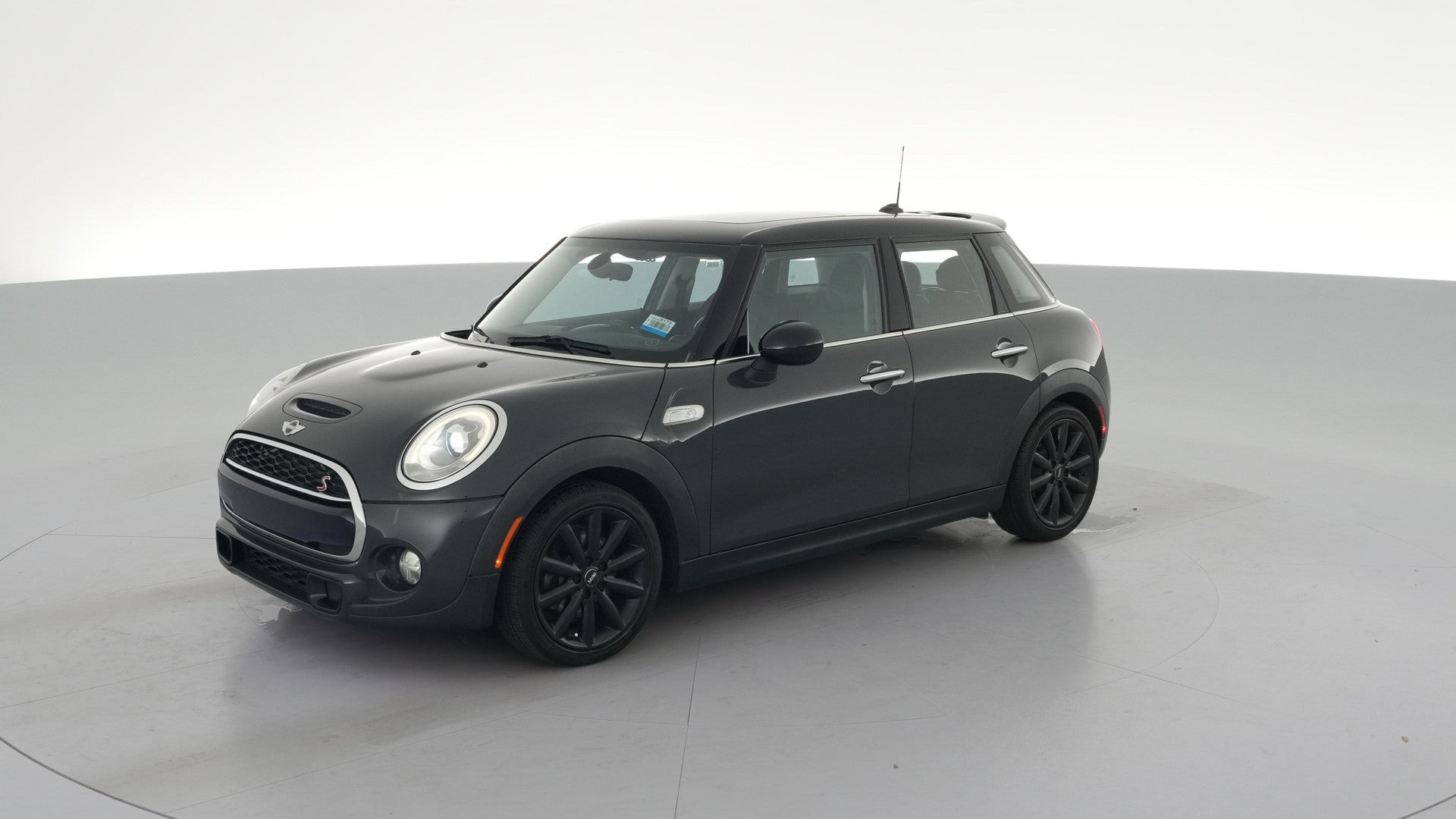 2015 MINI Hardtop 4 Door vehicle photo