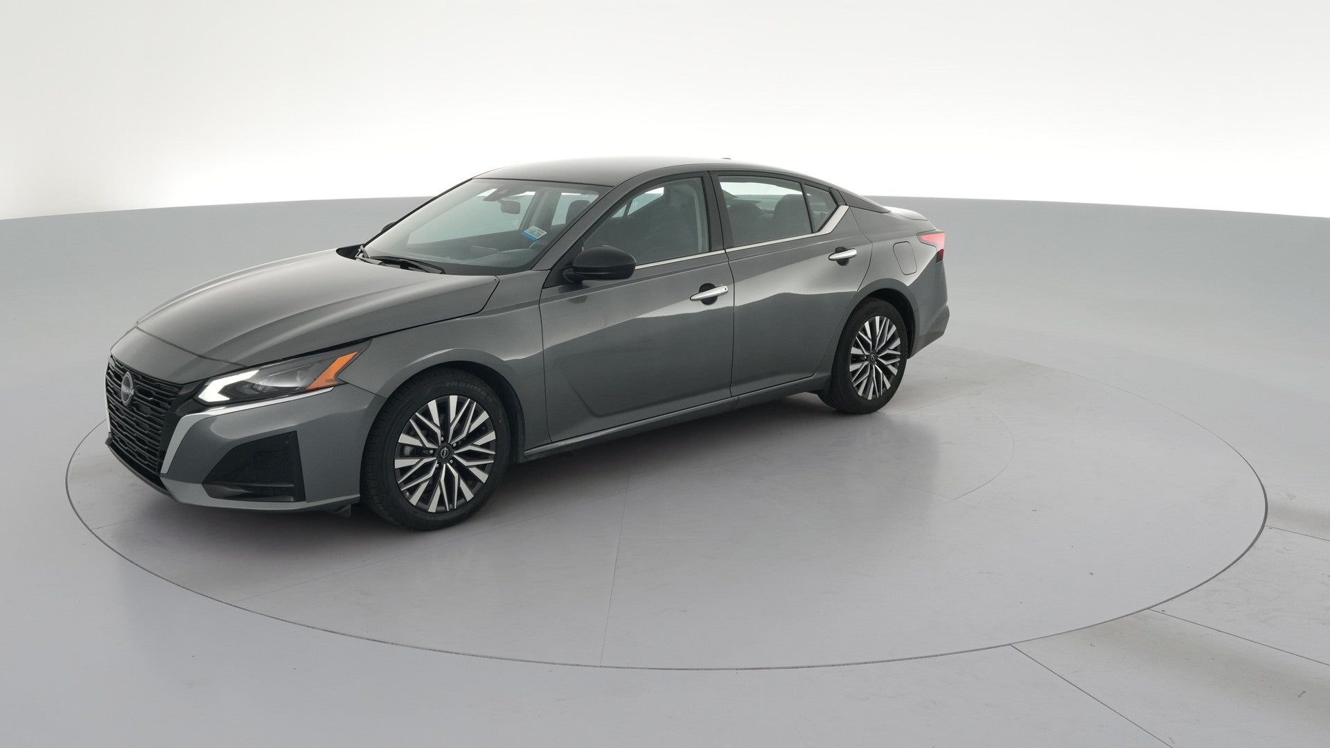 2025 Nissan Altima vehicle photo