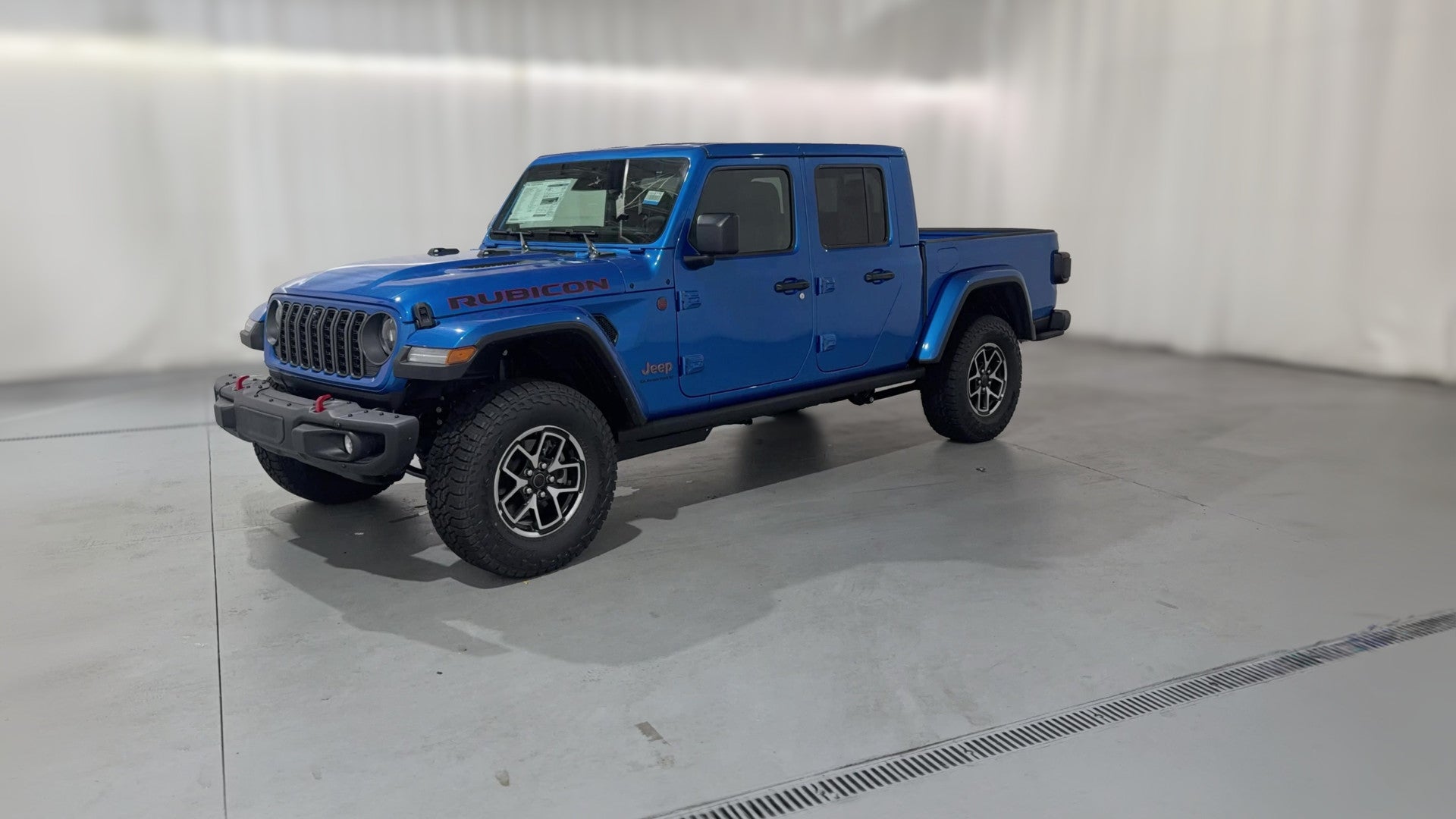 2026 Jeep Gladiator vehicle photo