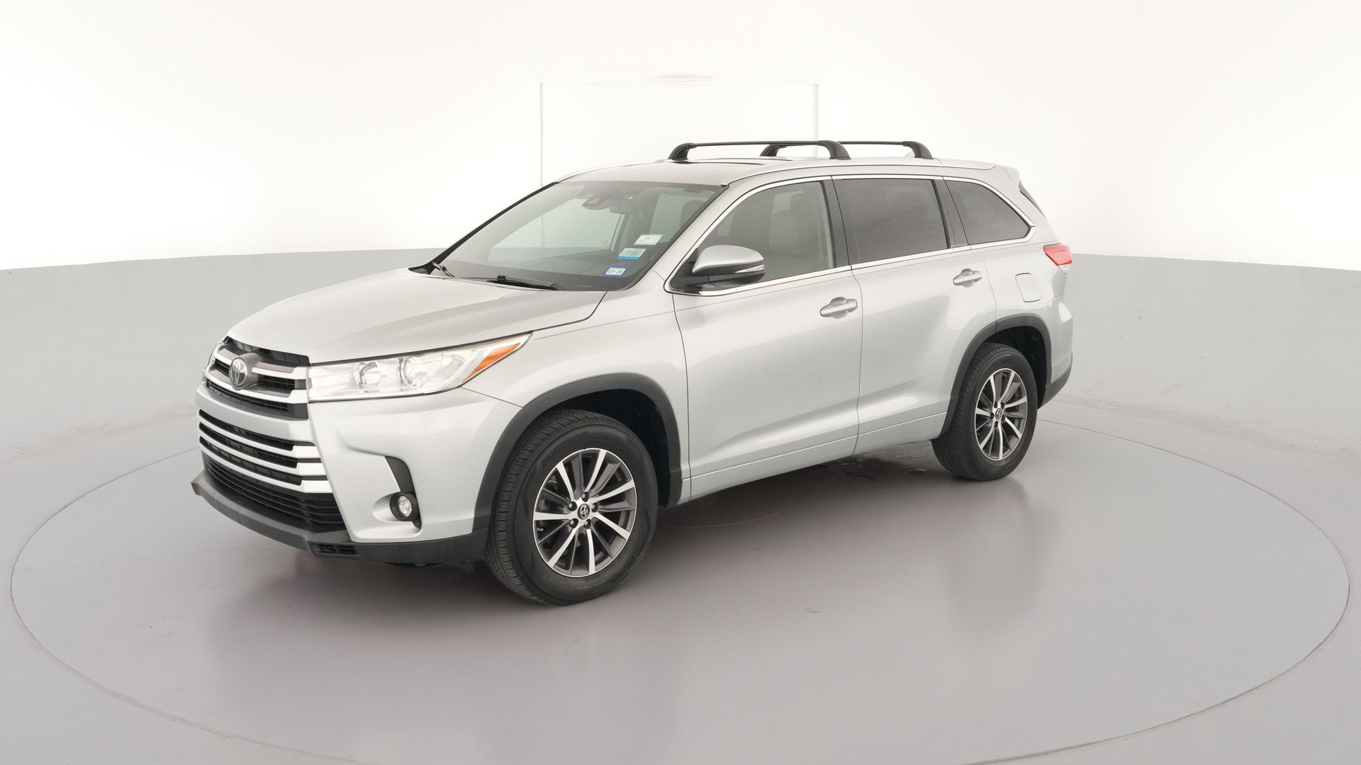 2018 Toyota Highlander vehicle photo