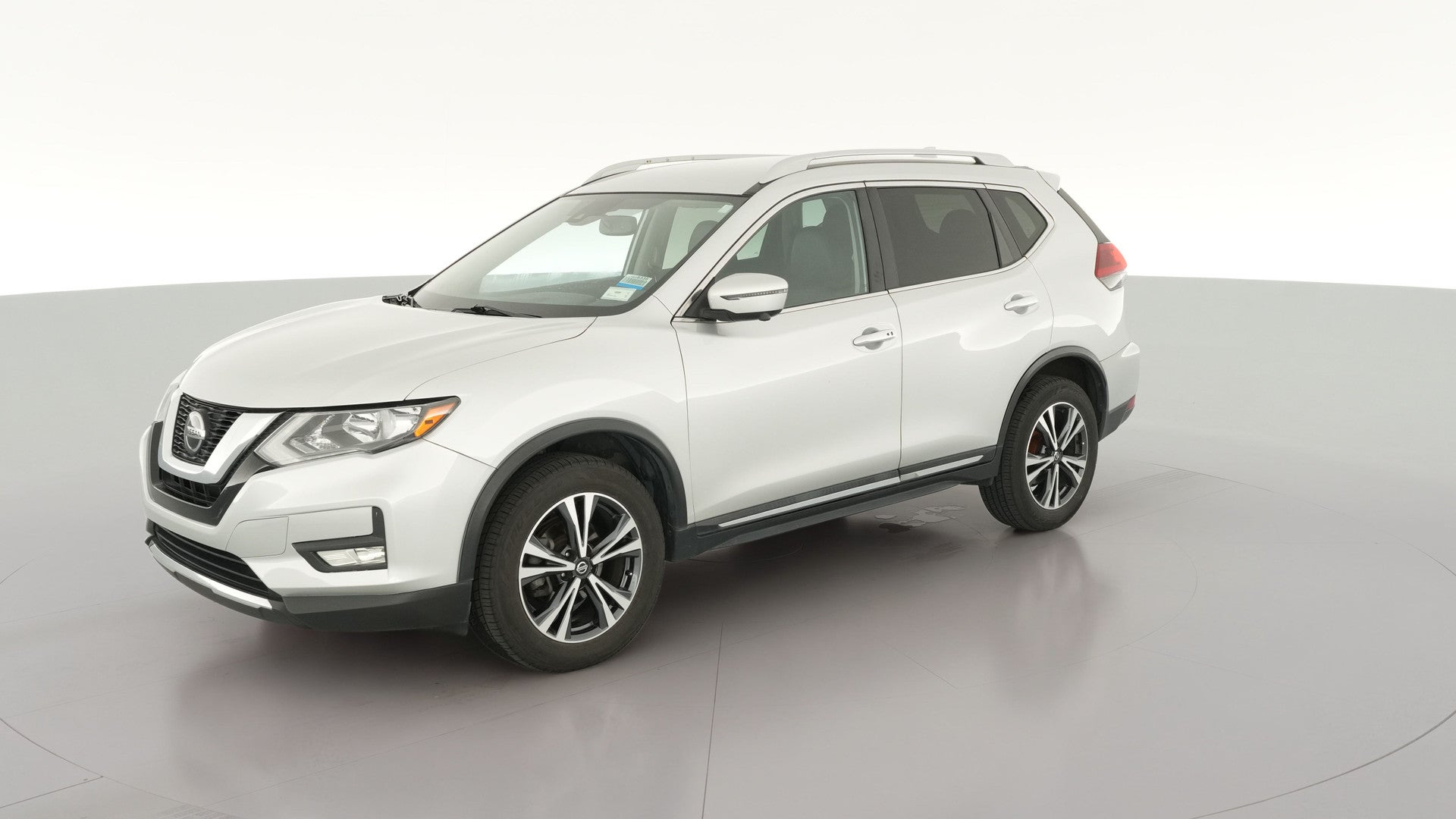 2018 Nissan Rogue vehicle photo