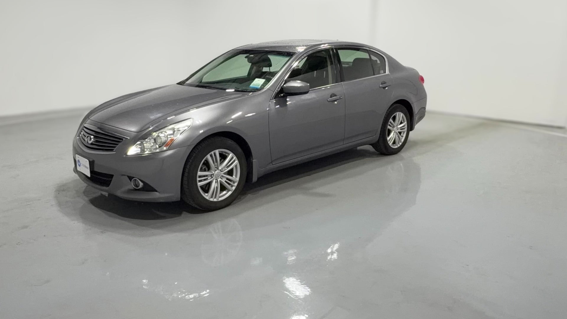 2013 INFINITI G vehicle photo
