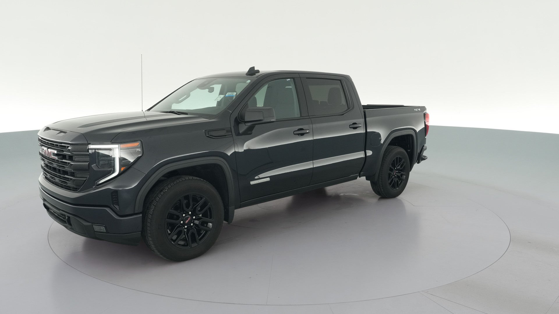 2024 GMC Sierra 1500 Crew Cab vehicle photo