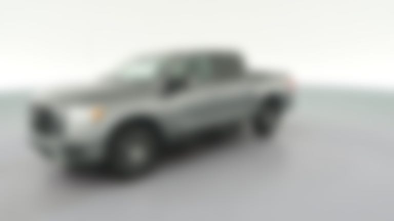 2021 Nissan Titan Crew Cab vehicle photo