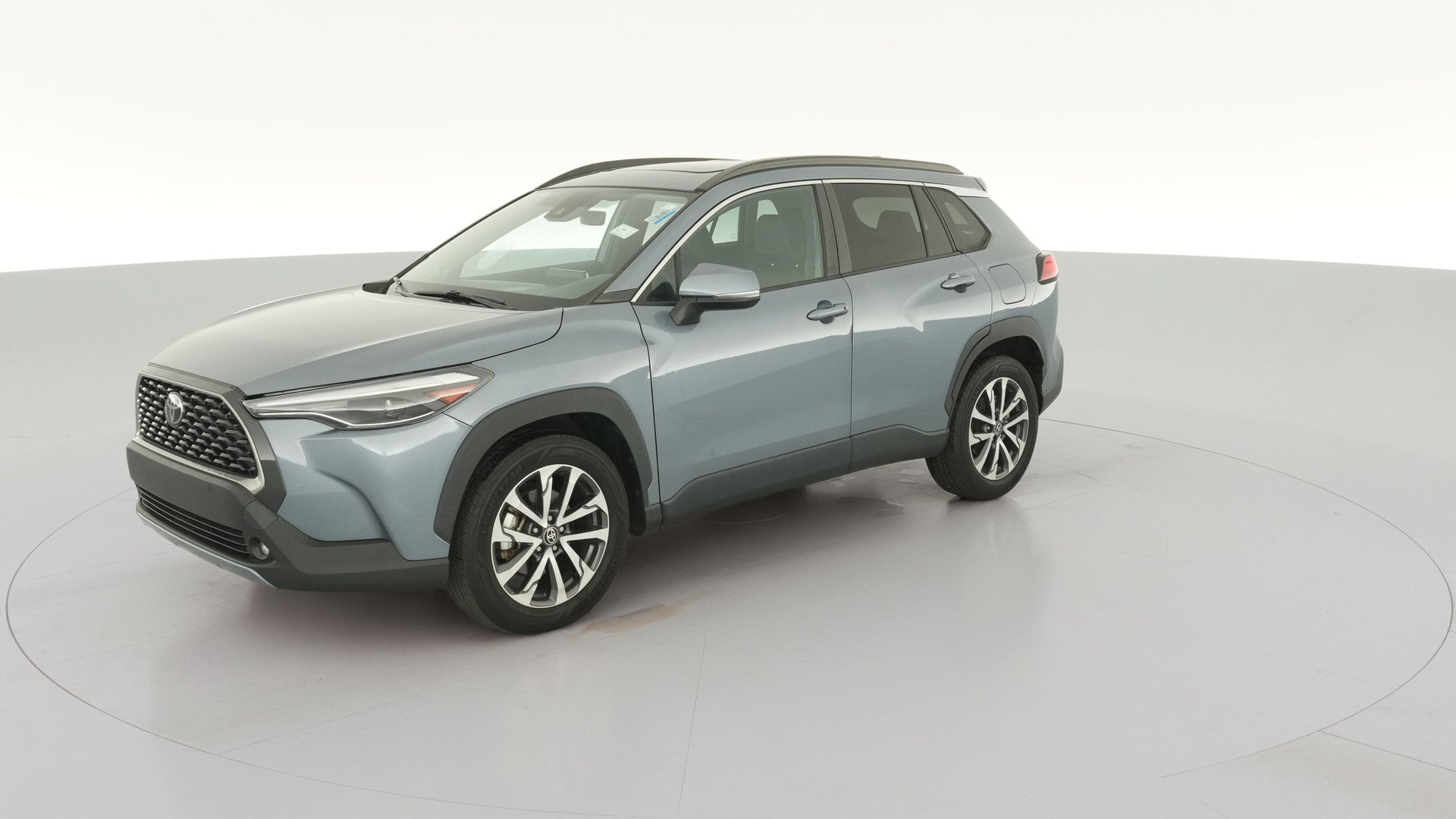2022 Toyota Corolla Cross vehicle photo