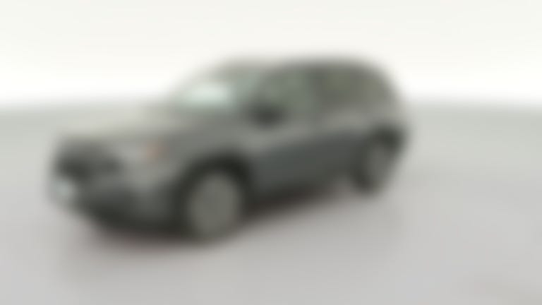 2025 Subaru Forester vehicle photo
