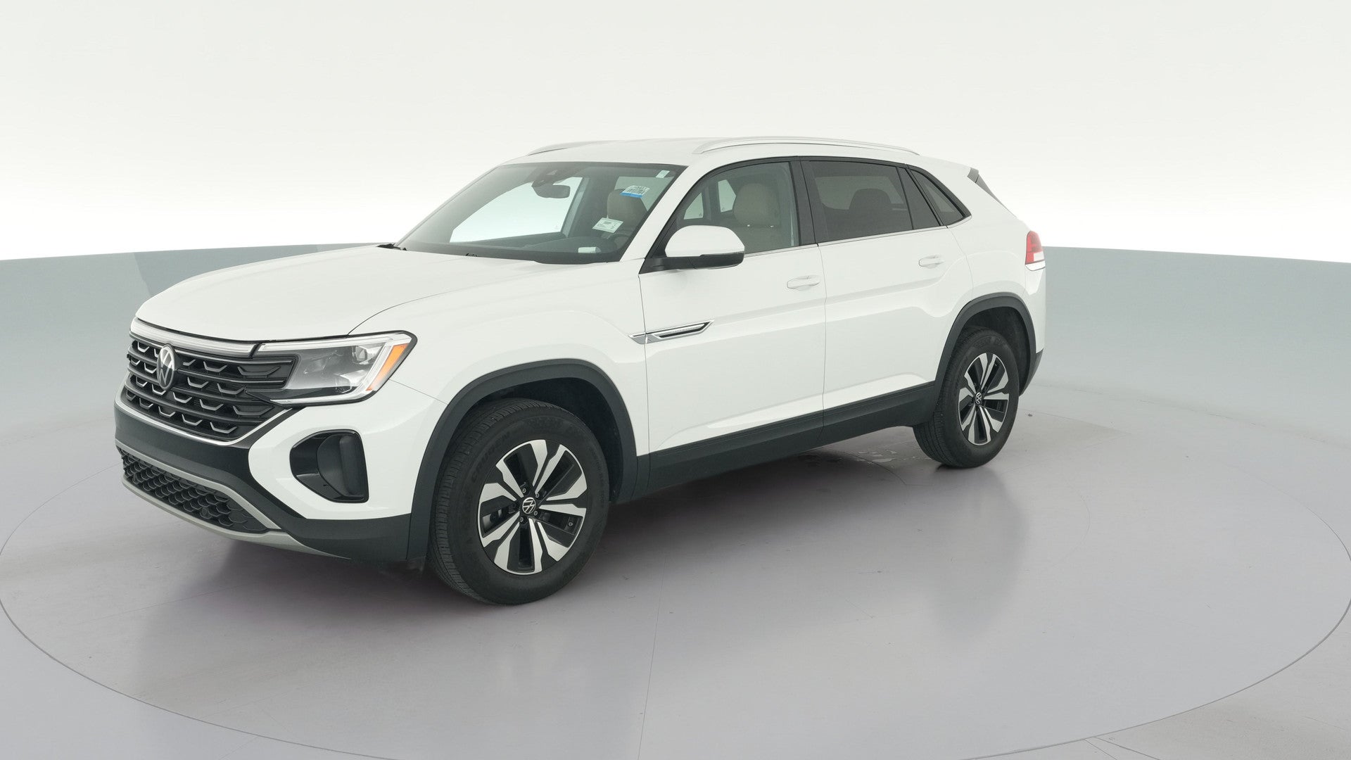 2024 Volkswagen Atlas Cross Sport vehicle photo
