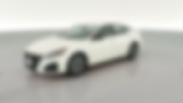 2025 Nissan Altima vehicle photo