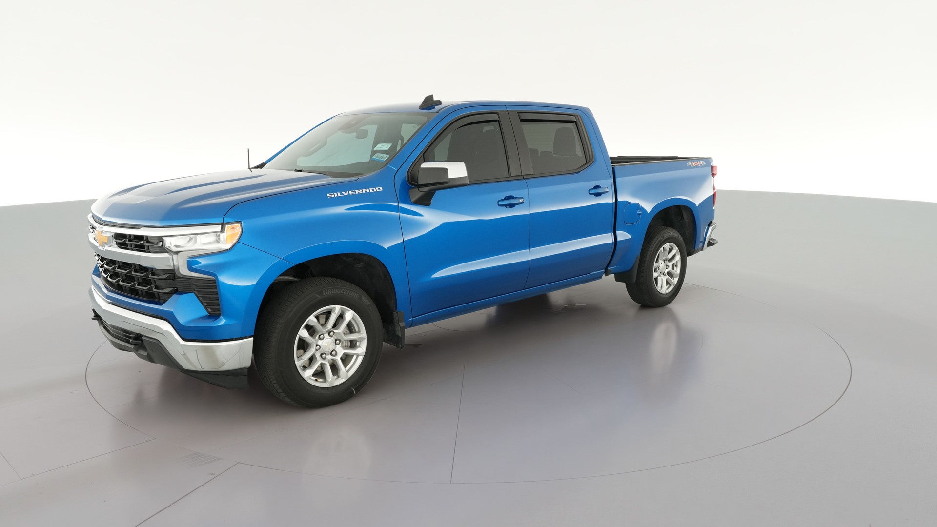 2023 Chevrolet Silverado 1500 Crew Cab vehicle photo