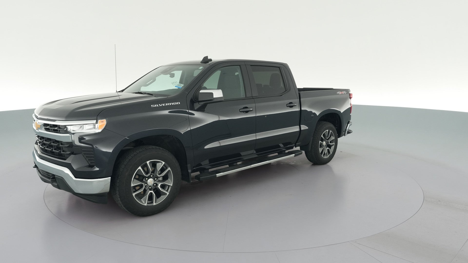 2023 Chevrolet Silverado 1500 Crew Cab vehicle photo