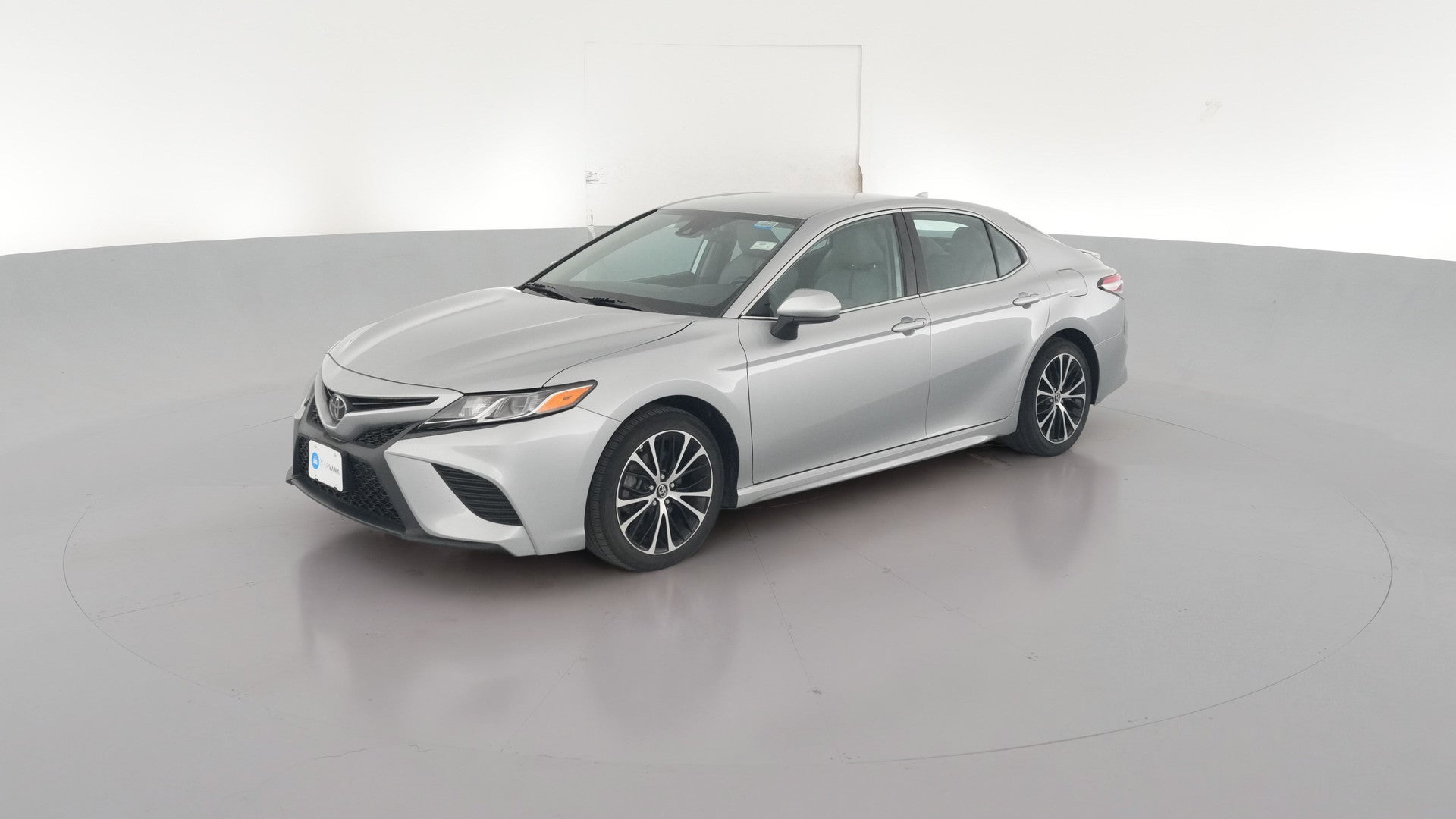 2019 Toyota Camry vehicle photo