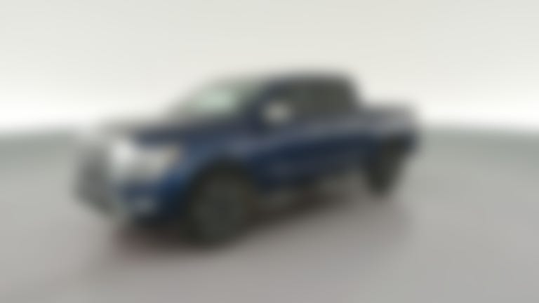 2021 Nissan Titan Crew Cab vehicle photo