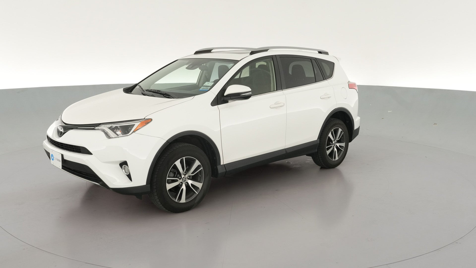 2018 Toyota RAV4 vehicle photo