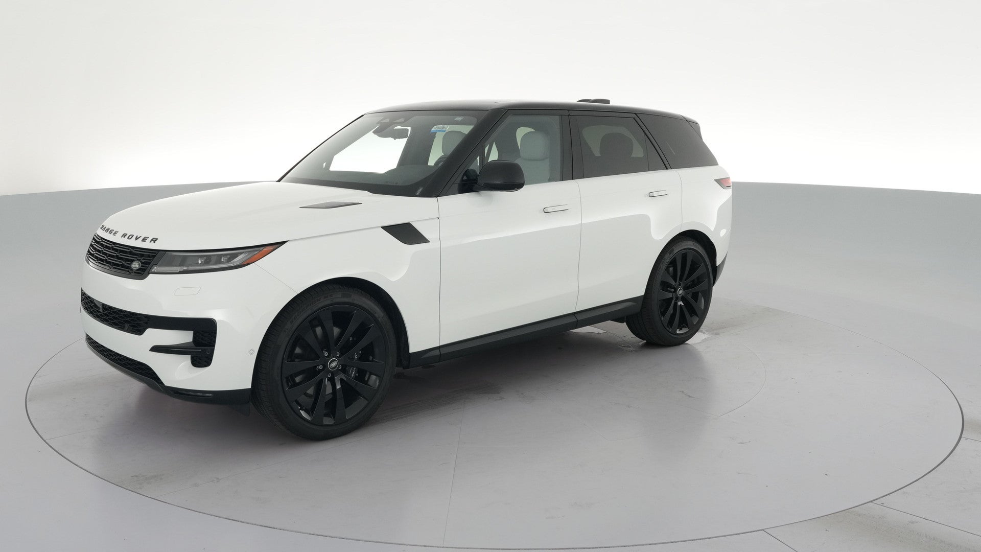 2025 Land Rover Range Rover Sport vehicle photo