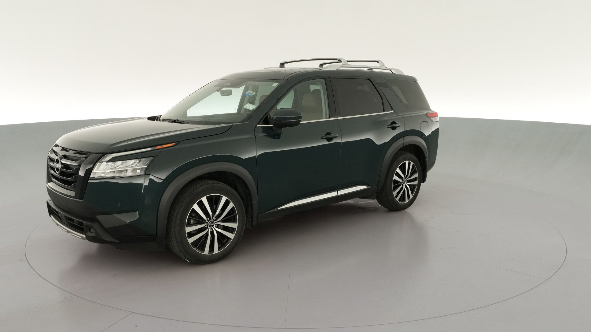 2023 Nissan Pathfinder vehicle photo