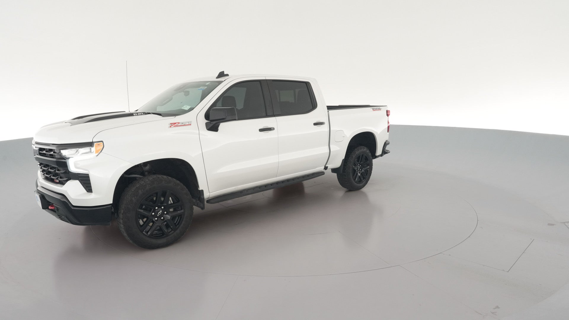 2024 Chevrolet Silverado 1500 Crew Cab vehicle photo