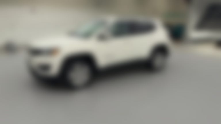 2018 Jeep Compass vehicle photo
