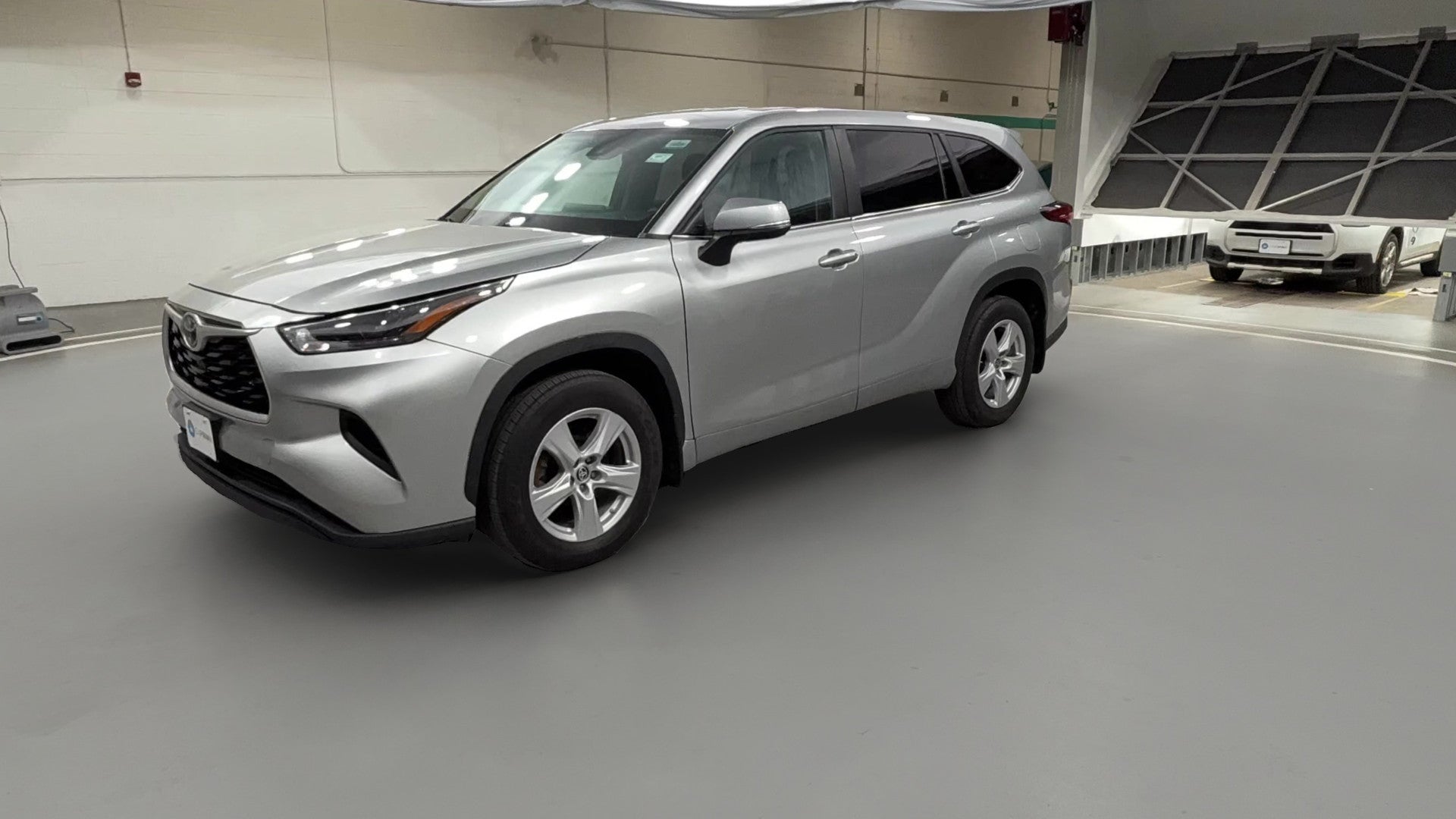 2023 Toyota Highlander vehicle photo