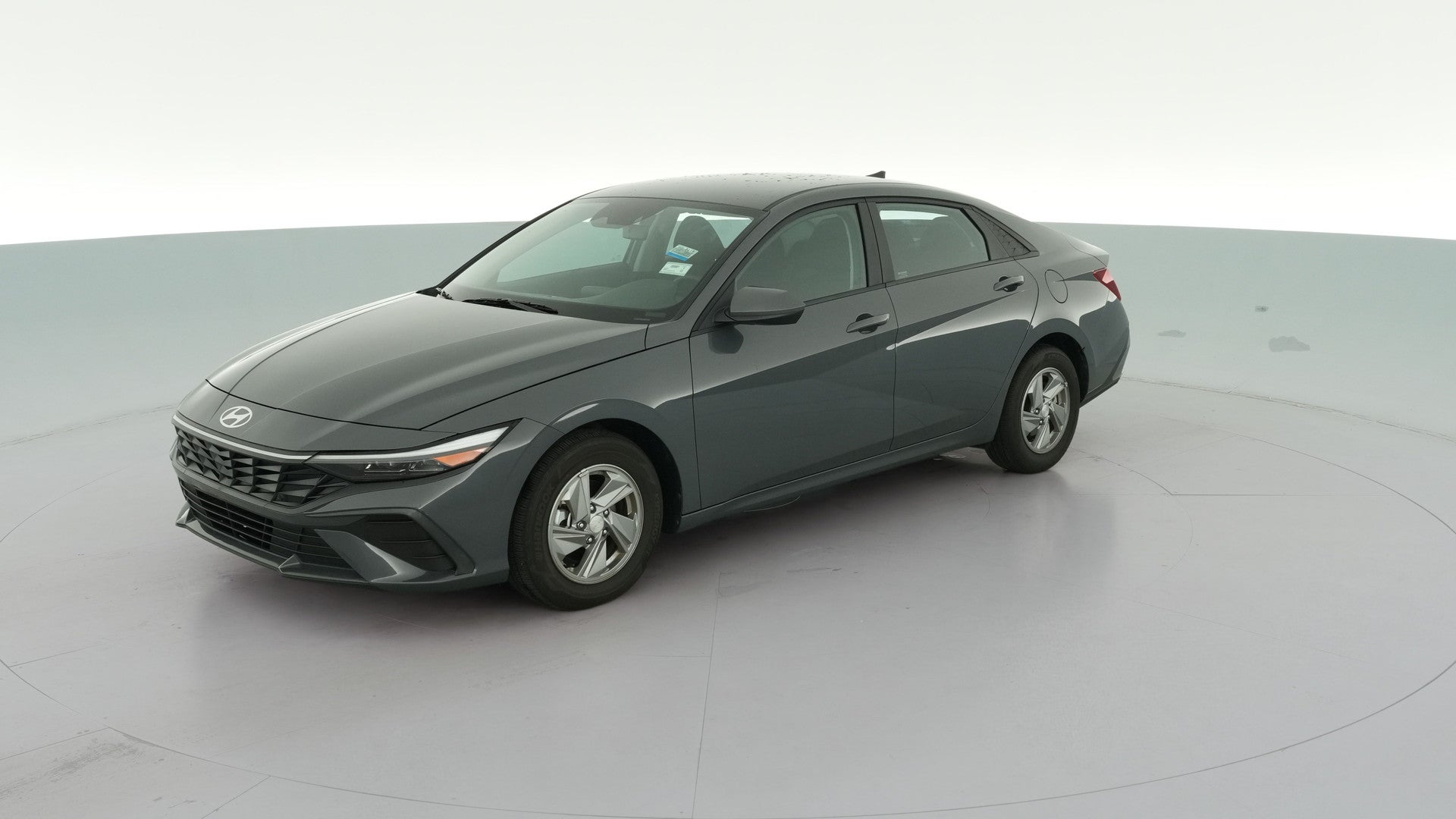 2024 Hyundai Elantra vehicle photo