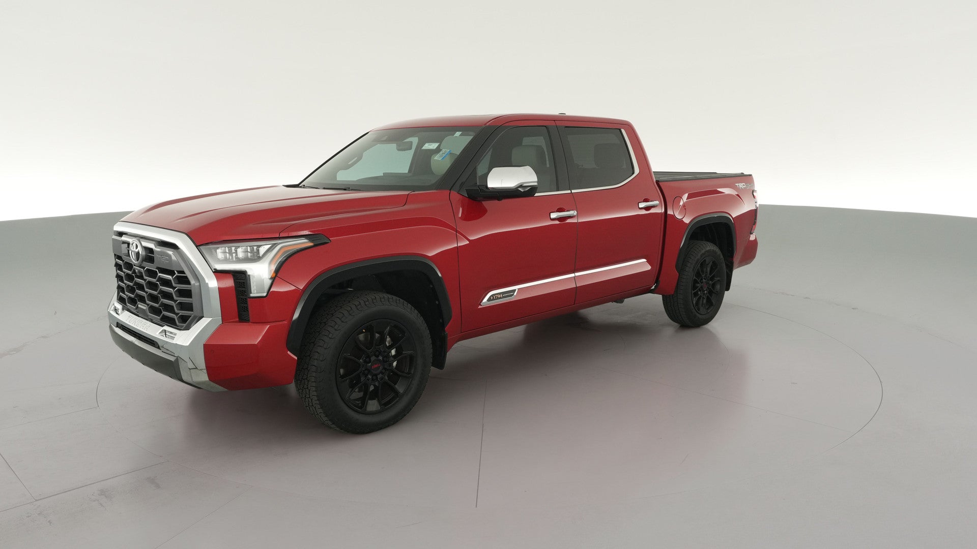 2022 Toyota Tundra CrewMax vehicle photo