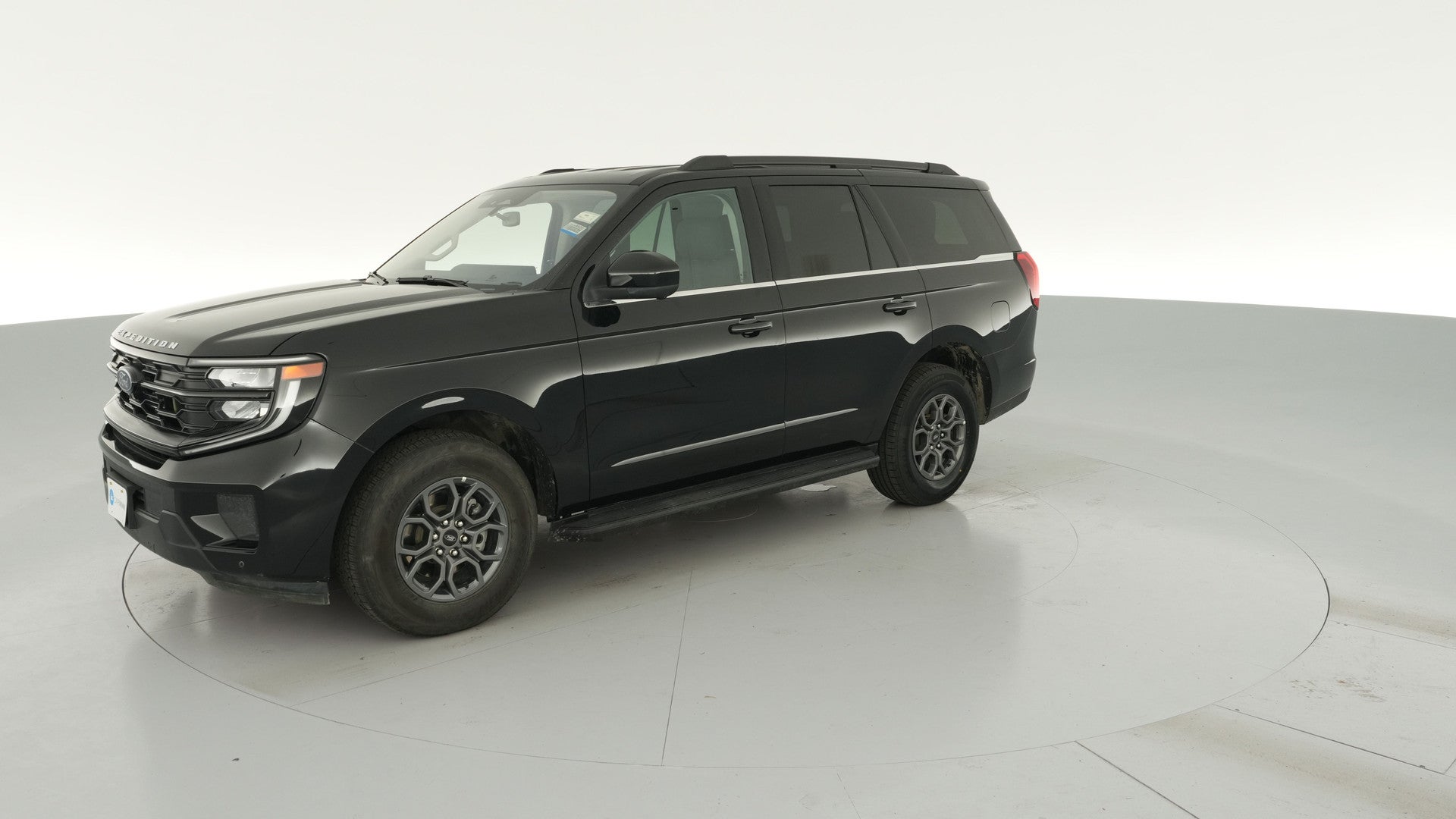 2025 Ford Expedition vehicle photo