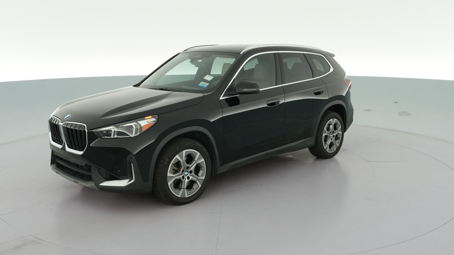 2023 BMW X1 vehicle photo