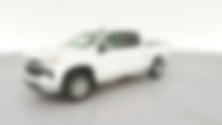 2023 Chevrolet Silverado 1500 Crew Cab vehicle photo