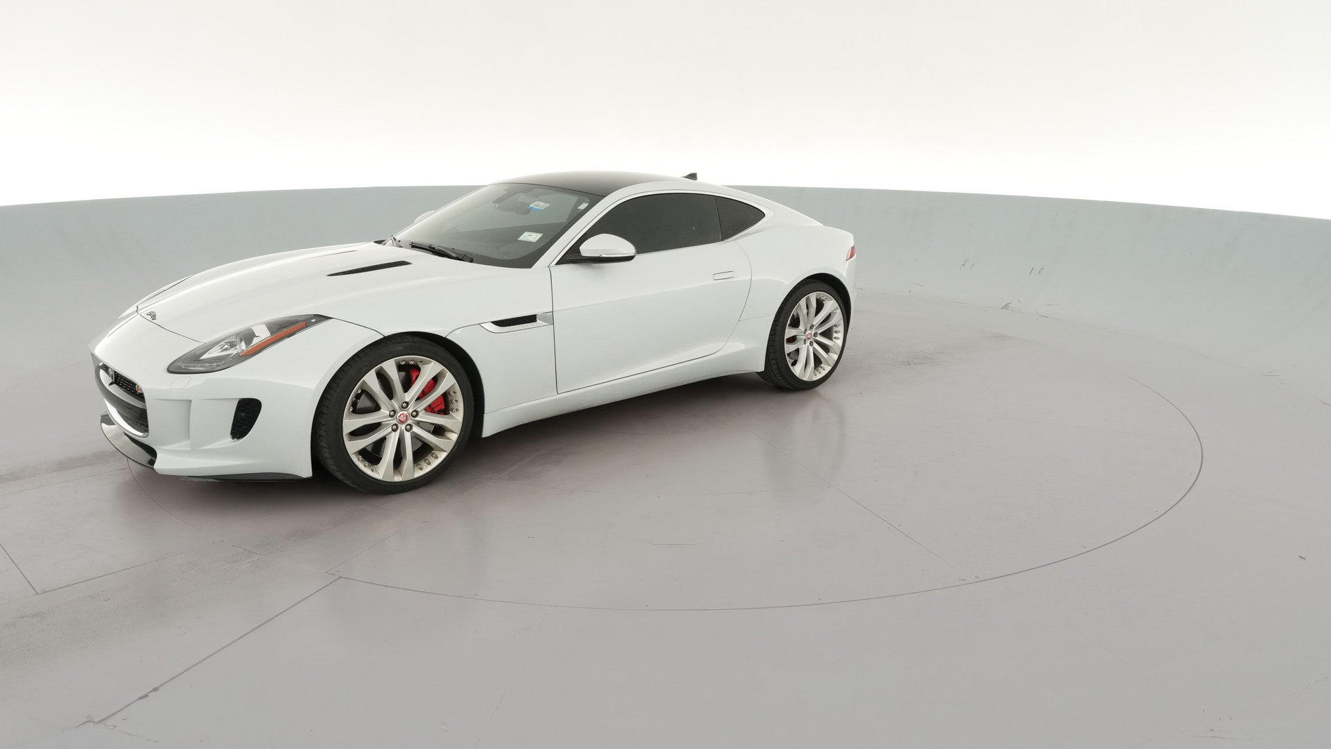 2016 Jaguar F-TYPE vehicle photo