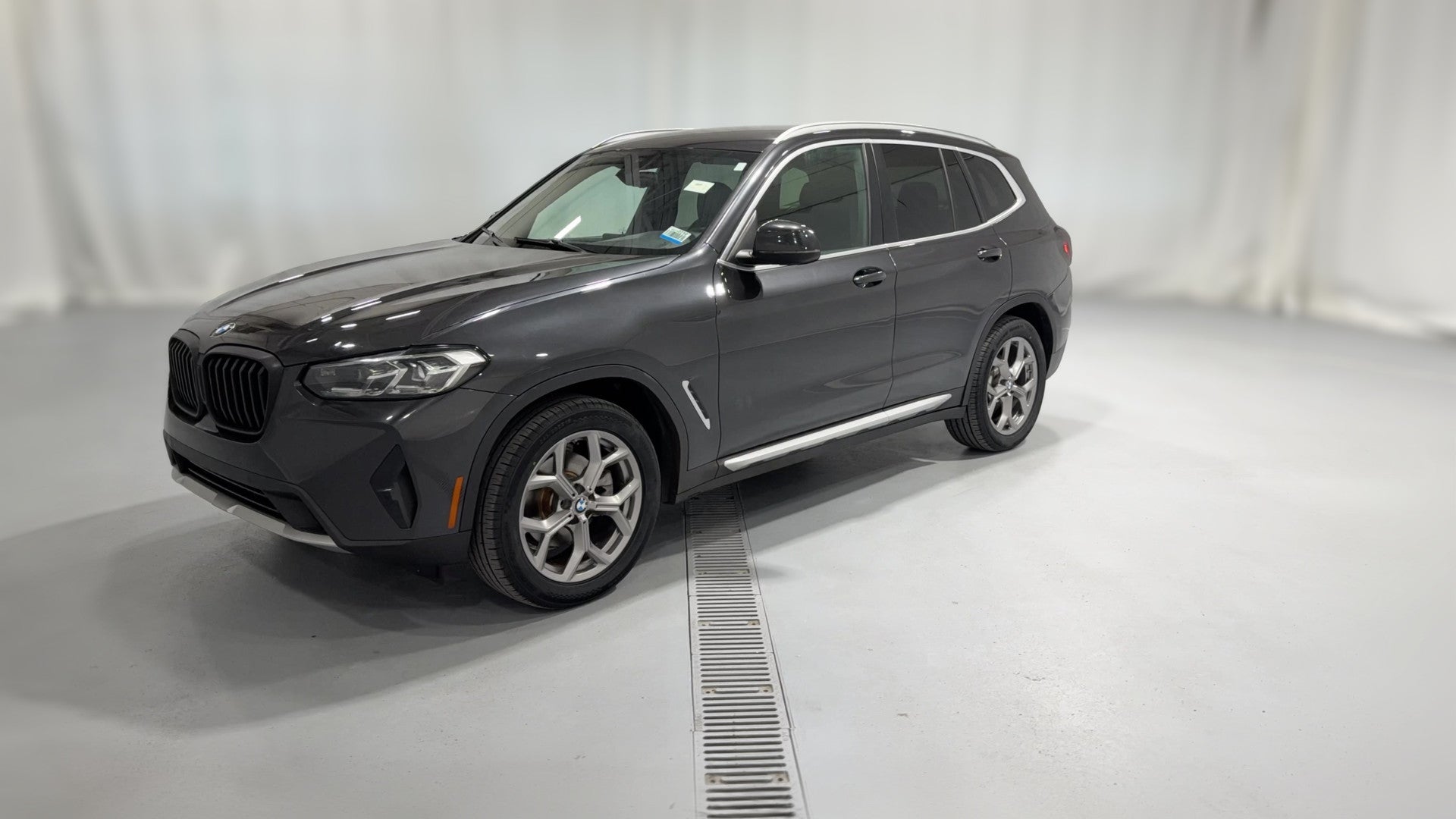 2022 BMW X3 vehicle photo