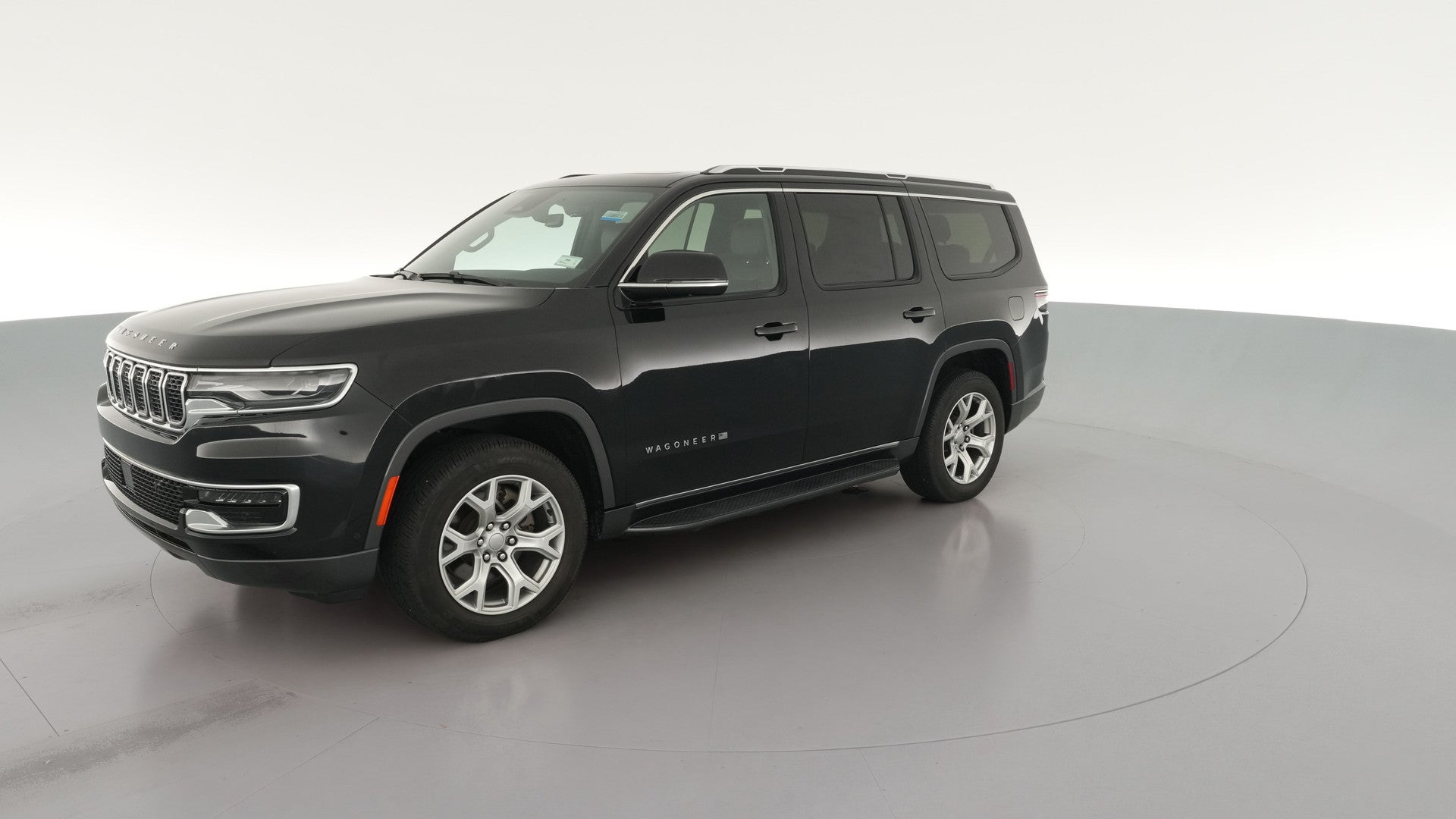 2022 Jeep Wagoneer vehicle photo