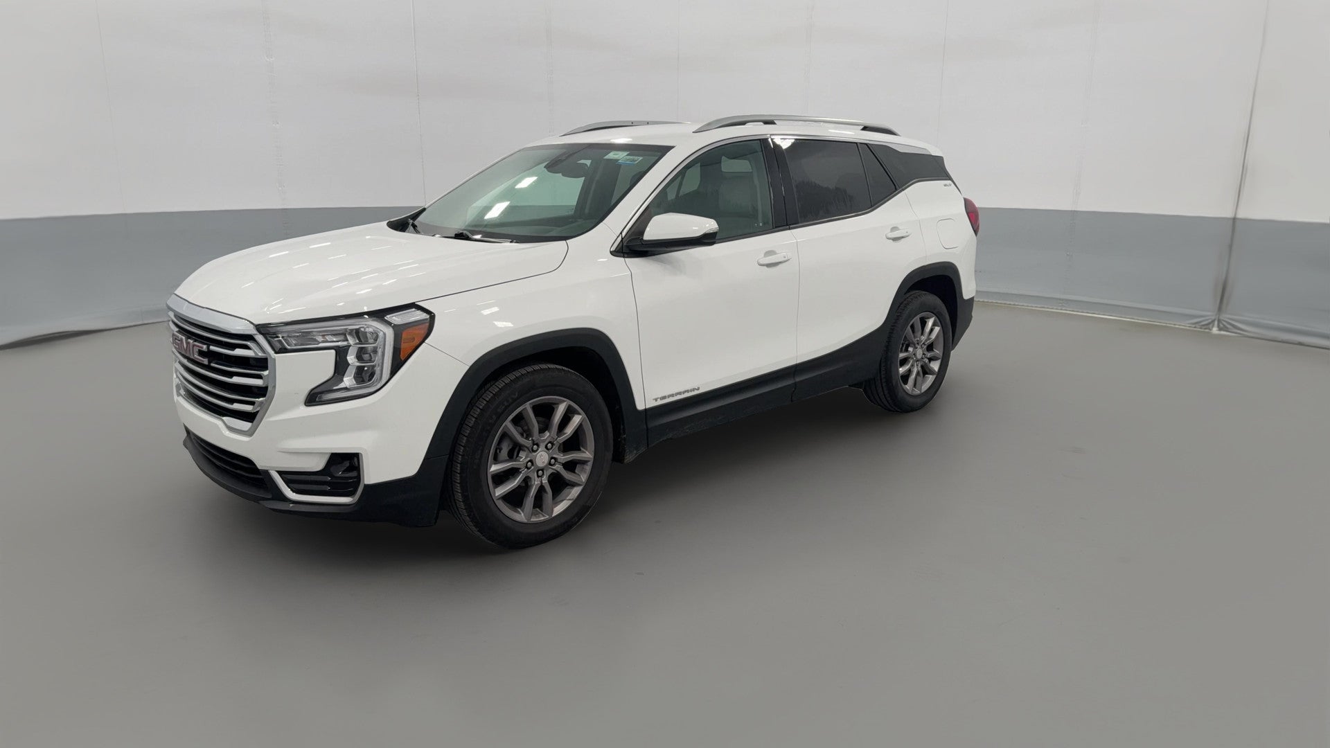 2023 GMC Terrain vehicle photo
