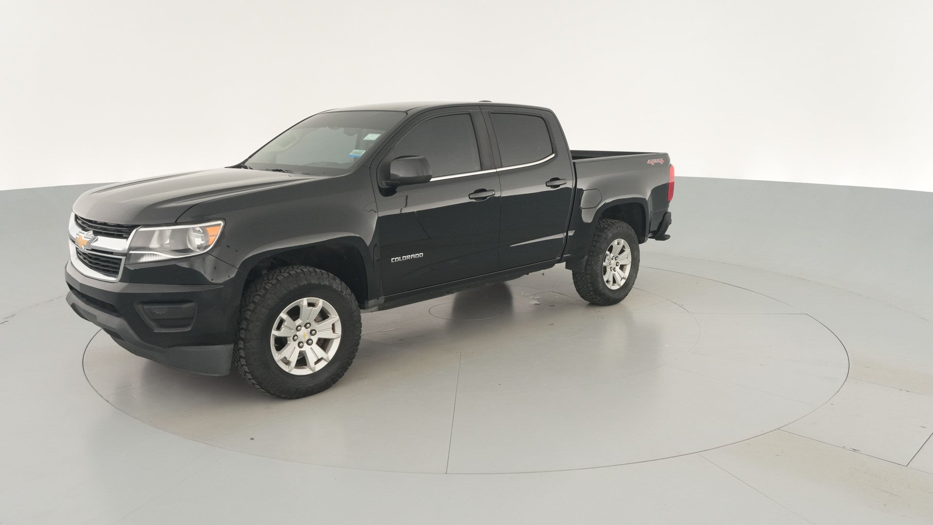 2018 Chevrolet Colorado Crew Cab vehicle photo