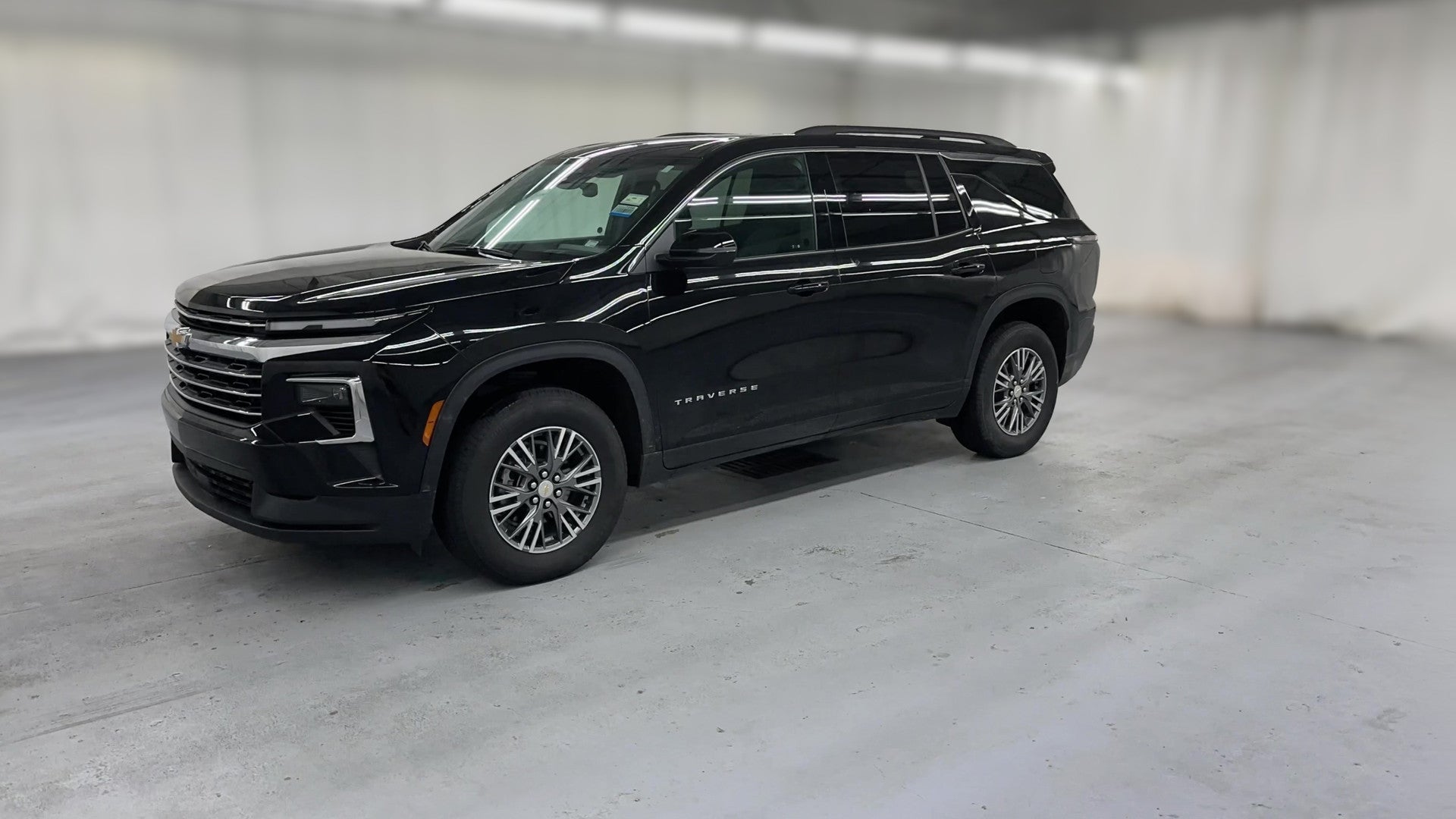 2025 Chevrolet Traverse vehicle photo