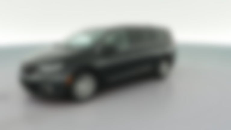 2023 Chrysler Pacifica vehicle photo