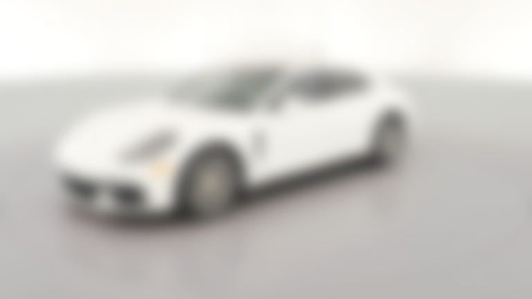 2017 Porsche Panamera vehicle photo