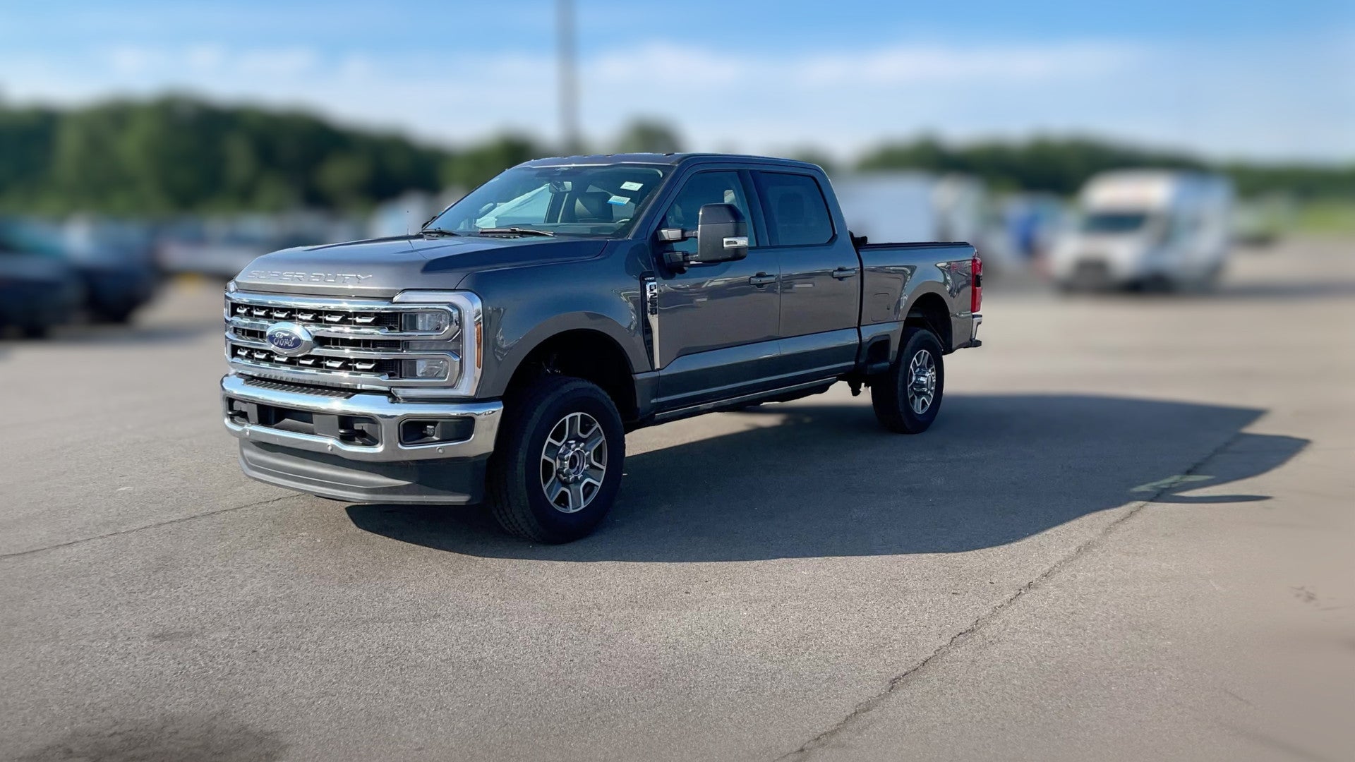2025 Ford F250 Super Duty Crew Cab vehicle photo