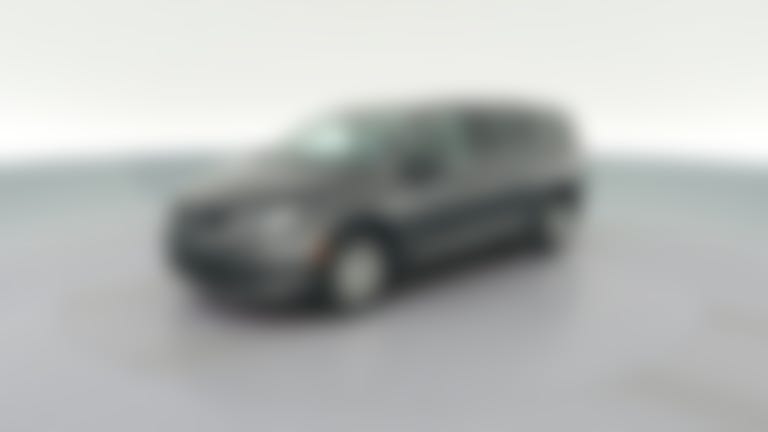 2023 Chrysler Voyager vehicle photo