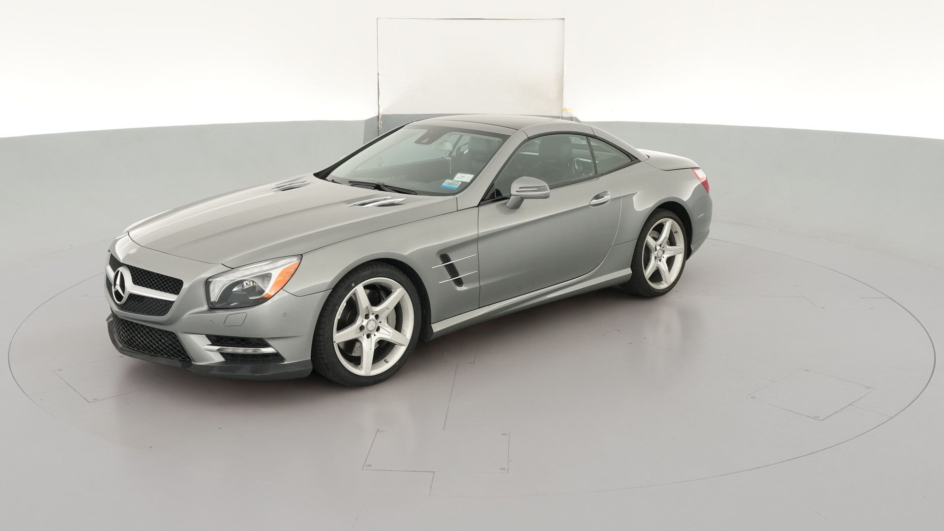 2013 Mercedes-Benz SL-Class vehicle photo